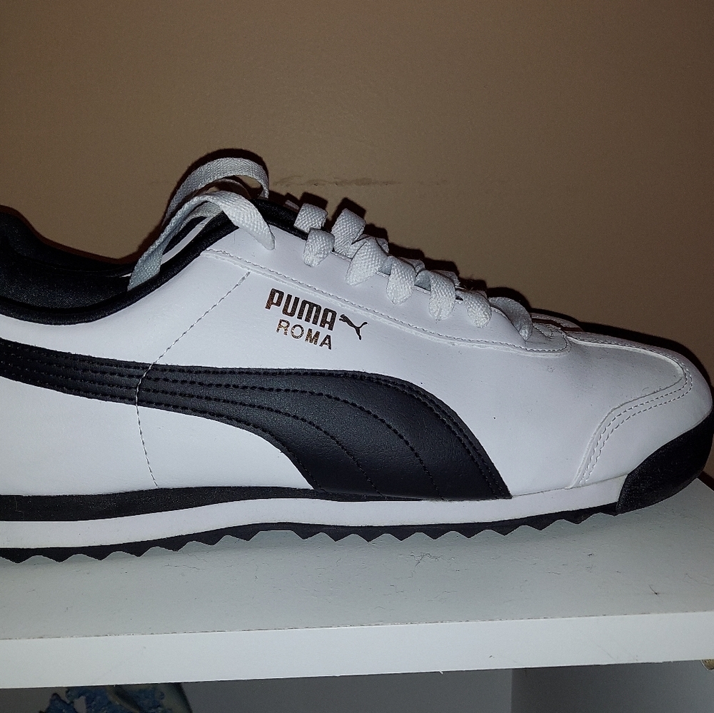 Men's sneakers
